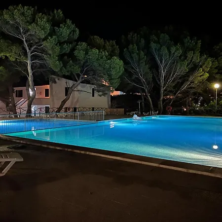 Bonito Apartamento Con Terraza Privada Y Cerca Al Mar